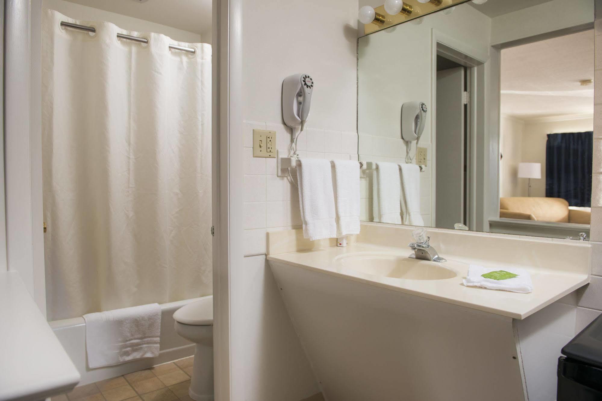 Travelers Rest Motel Интеркорс Экстерьер фото